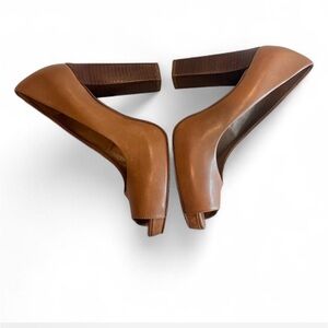 Elegant Brown Women's Heels